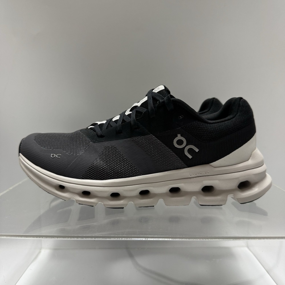 Brand New On Cloudrunner Black Gray Running 46.99017 Men's Size 7 / Women's 8.5